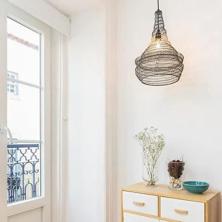 Apartamento Enchanting And Rustic In Central